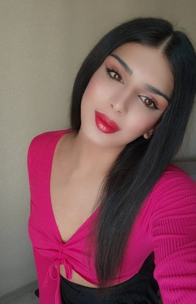 Ataşehir Travesti kimdir,